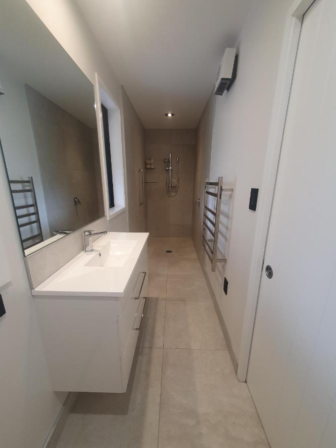 Makuri Bay Hideaway Apartment Purerua ภายนอก รูปภาพ